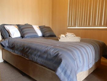 Pepper Tree Cabins - Accommodation Gladstone 5