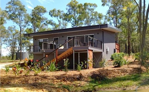 Deja Vu Estate - Accommodation Gladstone 1