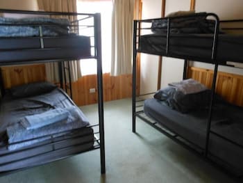 Awonga Cottages - Accommodation Gladstone 2