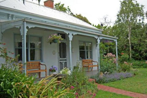 Birch House Koroit - Accommodation Gladstone 0
