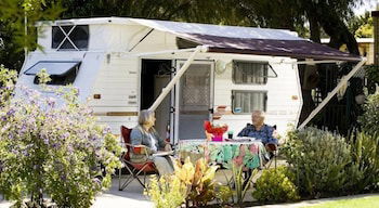 Acclaim Kingsway Tourist Park - Accommodation Gladstone 6