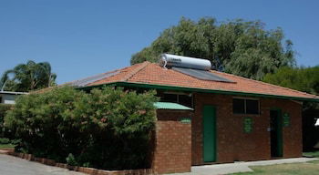 Acclaim Kingsway Tourist Park - Accommodation Gladstone 2