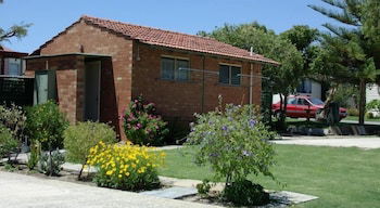 Acclaim Kingsway Tourist Park - Accommodation Gladstone 1