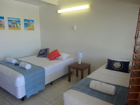 The Pearly Shell Motel - Accommodation Gladstone 3