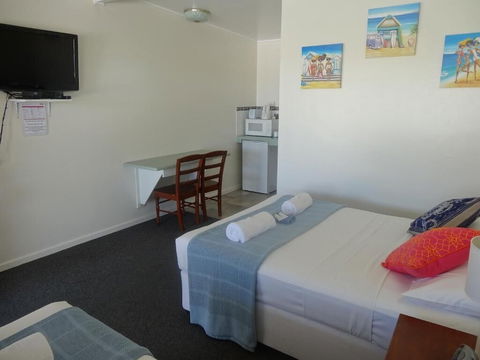 The Pearly Shell Motel - Accommodation Gladstone 5