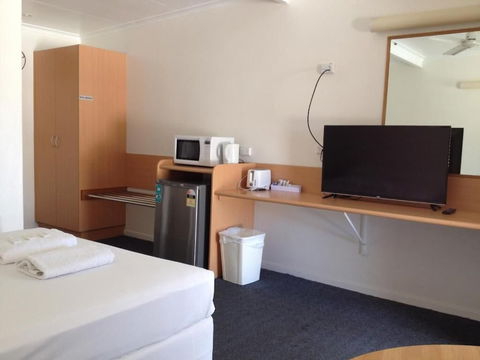 The Pearly Shell Motel - Accommodation Gladstone 4