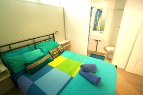Original Backpackers - Accommodation Gladstone 0