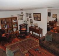 The Pommy Tree - Accommodation Gladstone