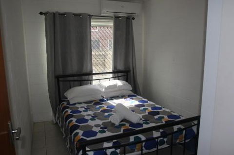 Unit On Rogers - Accommodation Gladstone 1
