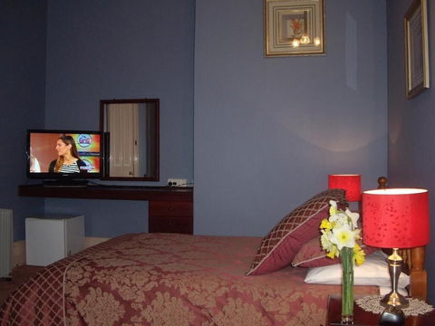 Lucinda B&B - Accommodation Gladstone 5