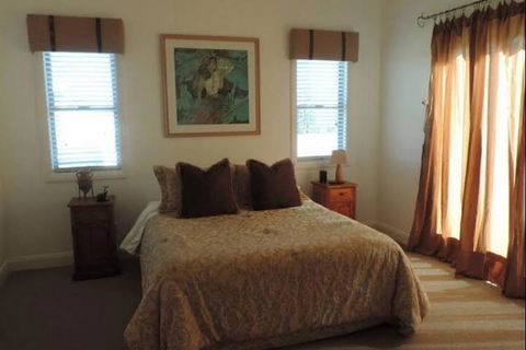 Berrara Bed & Breakfast - Accommodation Gladstone 2