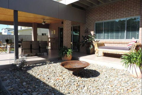 Berrara Bed & Breakfast - Accommodation Gladstone 3