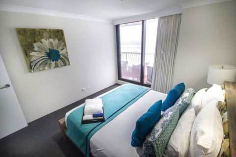 Albatross North Apartments - Accommodation Gladstone 2