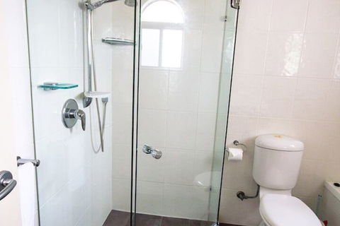 Albatross North Apartments - Accommodation Gladstone 4