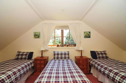 Daisy Cottage - Accommodation Gladstone 2
