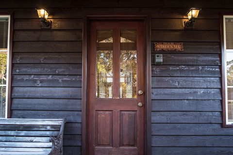 Cape Howe Cottages - Accommodation Gladstone 1