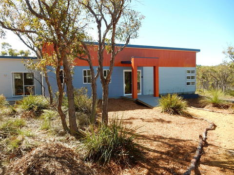 Cape Howe Cottages - Accommodation Gladstone 3