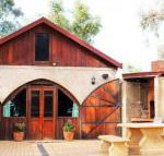 Outback Cellar  Country Cottage - Accommodation Gladstone