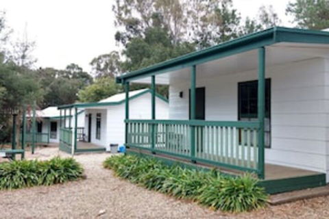 Fernleigh Farmstay & Bike Park - Accommodation Gladstone 0