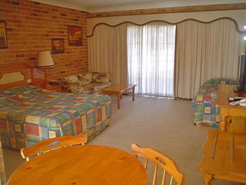 Coachmans Rest Motor Lodge - Accommodation Gladstone 2