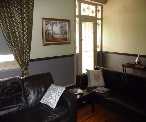 Country Bakehouse Accommodation - Accommodation Gladstone 4