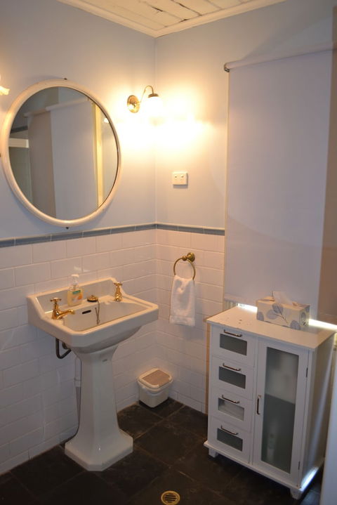 Barossa Dreams - Accommodation Gladstone 3