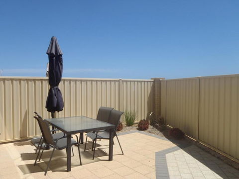 Port Denison Beach Resort - Accommodation Gladstone 4