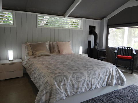 Eumundi Yacht Club B & B - Accommodation Gladstone 1