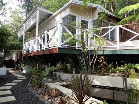Eumundi Yacht Club B & B - Accommodation Gladstone 6