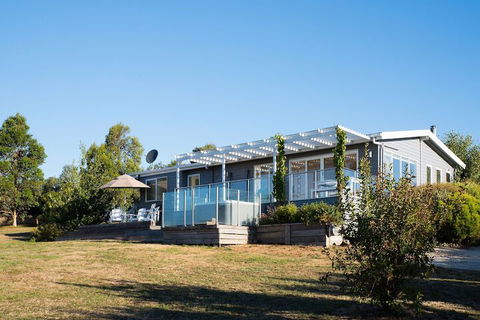 Musk Springs - Accommodation Gladstone 3