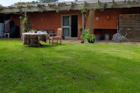 Quilters Studio - Accommodation Gladstone 5