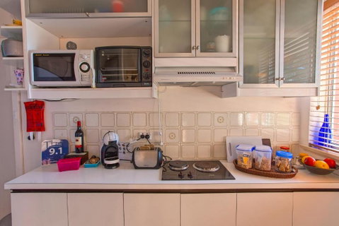 Quilters Studio - Accommodation Gladstone 1