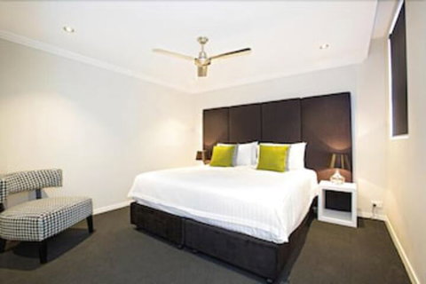 Astina Serviced Apartments Parkside - Accommodation Gladstone 1