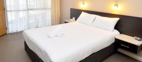 Hilton Motel - Accommodation Gladstone 4