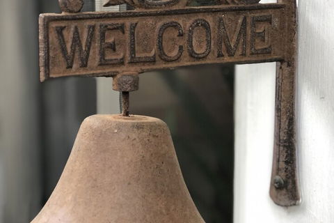 The Pines Bed & Breakfast - Accommodation Gladstone 1