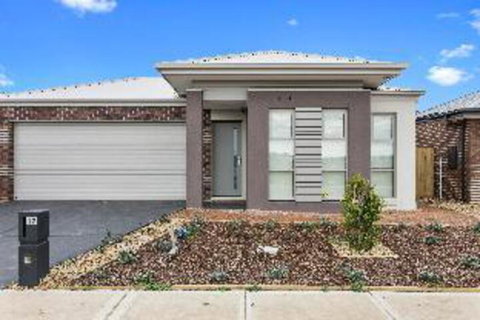 Serviced Houses Point Cook - Accommodation Gladstone 1