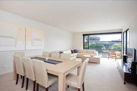 Four Kings Apartments - Accommodation Gladstone 6