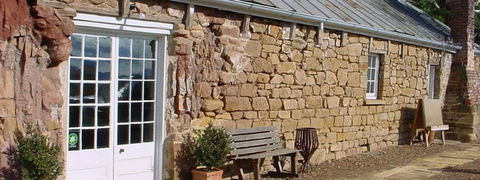 Somercotes - Accommodation Gladstone 1
