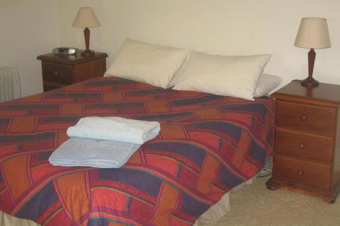 Pinkerton Hill Naracoorte - Accommodation Gladstone 2