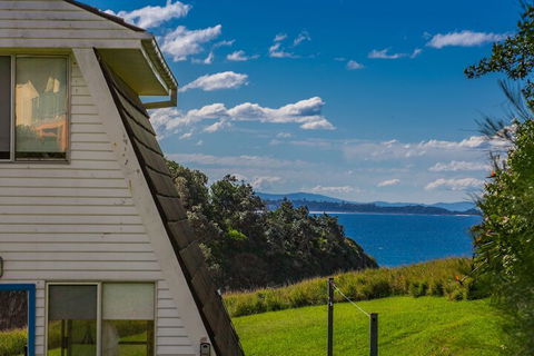 A PERFECT STAY - A Frame - Accommodation Gladstone 6