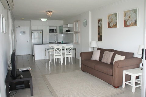 Allegro Apartments - Accommodation Gladstone 5