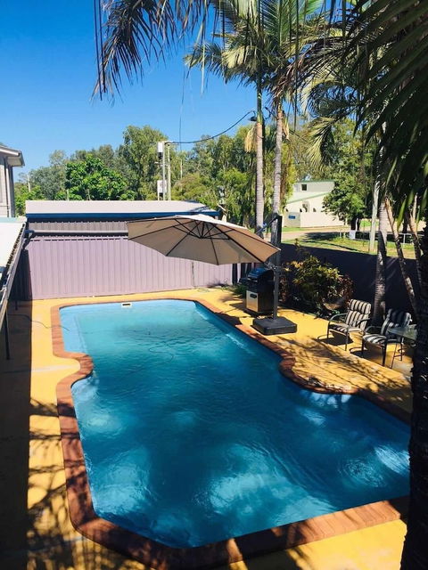 Emerald Highlands Motel - Accommodation Gladstone 0