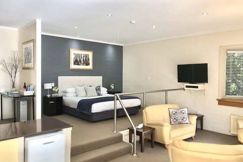 Briars Country Lodge - Accommodation Gladstone 2