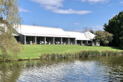 Briars Country Lodge - Accommodation Gladstone 0