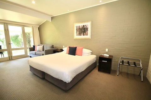 Briars Country Lodge - Accommodation Gladstone 3