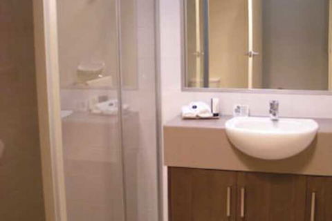 Rich River Golf Club Resort - Accommodation Gladstone 2