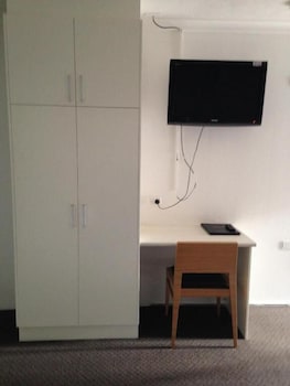 Q Express - Accommodation Gladstone 3
