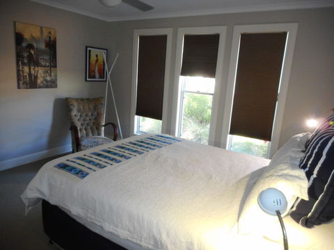 Rosebank Bed & Breakfast - Accommodation Gladstone 0