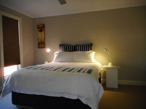 Rosebank Bed & Breakfast - Accommodation Gladstone 1