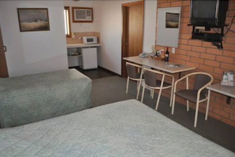 Keith Motor Inn - Accommodation Gladstone 6